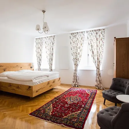 Kirchenwirt An Der Weinstrasse - Boutique Ehrenhausen